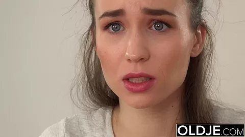 Young Girl Fucked by Old Man Office Deepthroat Blowjob