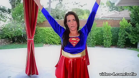 Super Girl Cosplay BJ - SofieMarieXXX