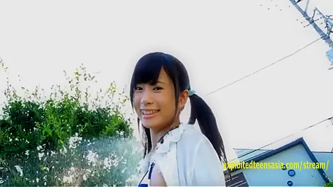 Kotora Mafune Appears In Her Debut Movie Teasing Hiding Her Pussy And Tits In The Garden Stripped Nude