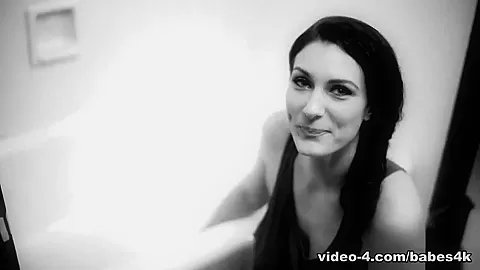 Interview with Ruth Marie - HotBabes4K