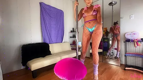 Climbing To the Top - Twistys