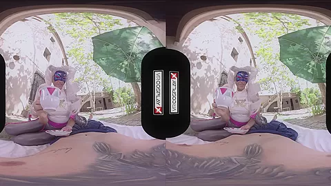 Arms (Twintelle) A XXX Parody