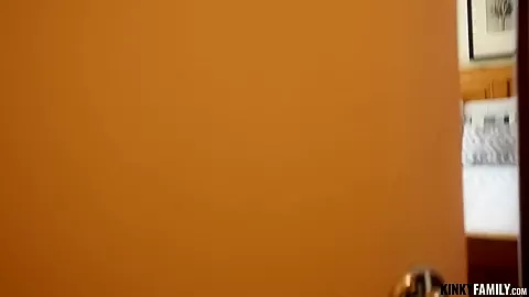 Khloe Kapr in Fucking to share the secret