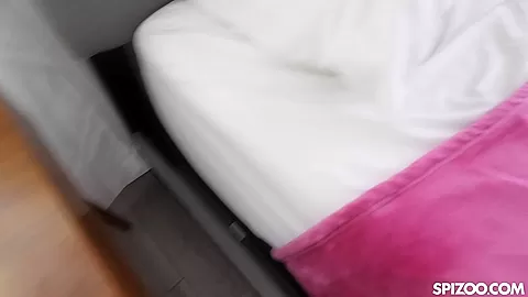 Roommate Gets Caught 4k