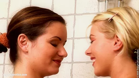 Shower Passion sensual lesbian scene by SapphiX
