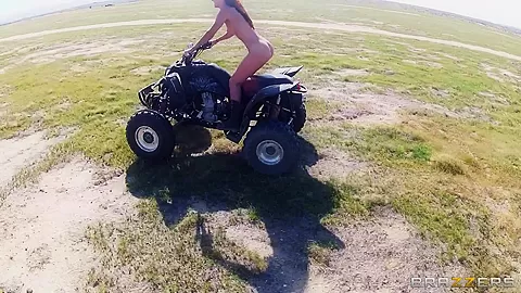 Pornstars Like it Big: High Noon Hard Ride