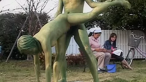 Cosplay Porn: Public Painted Statue Fuck 2