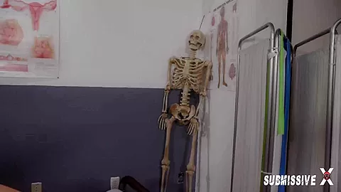 Evil Nurse Does An Anal Exam On Captive Female - Kink