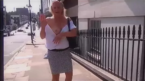 Mature wifes public adventures and outdoor masturbation of flashing old amateur babe