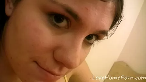 teen 18+ sucks dick like a real pro