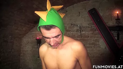 Freakshow Amateur German Basement Orgy