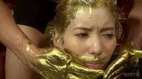Submissive Office Beauty Gets The Gold Treatment - CosplayInJapan