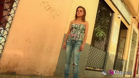 College girl is going to fuck a guy without ever having seen him