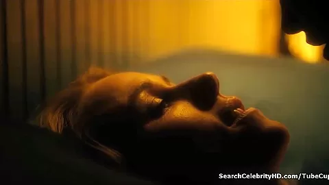 Naomi Watts and Sophie Cookson - Gypsy - S01E07