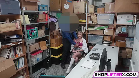 Shoplifting teen 18+ asks for forgiveness