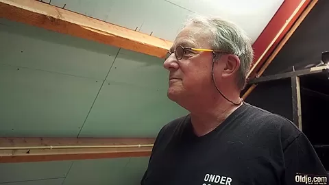 My step sister looks for Step daddy love sex with old man