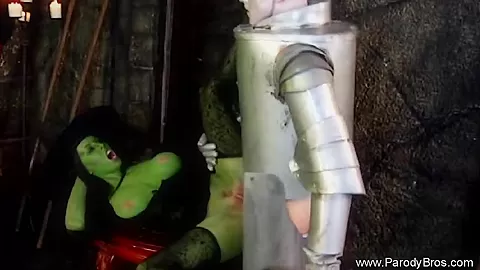 Wicked Witch Gives Scary Blowjob