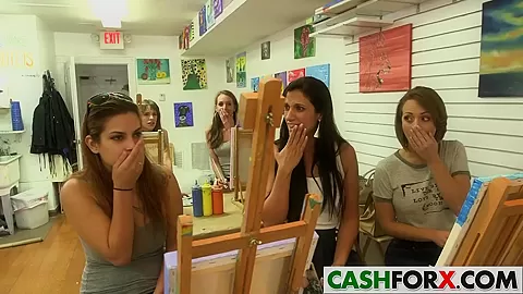 Kissing Kimmys Round Ass
