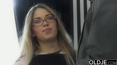 Real Estate Agent Fucks his client for money pussy fuck