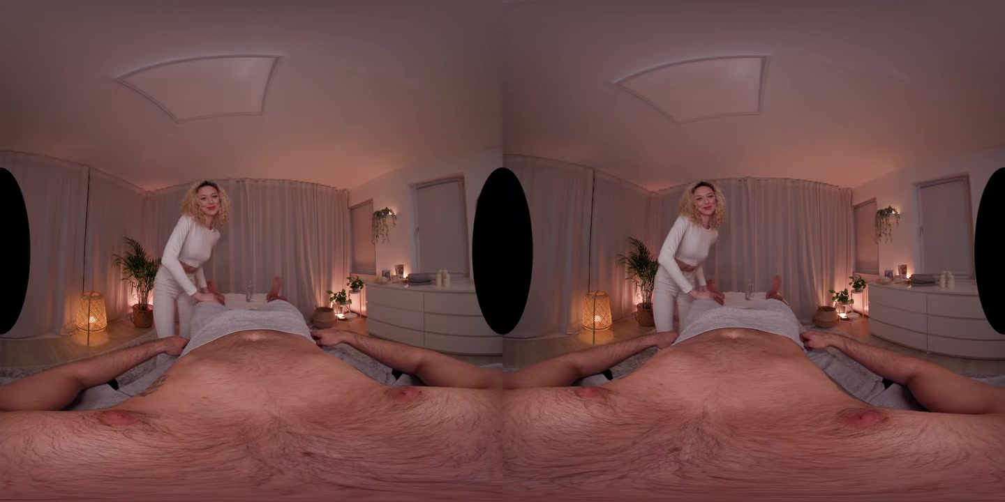 Erotic Massage With Isabella De Laa