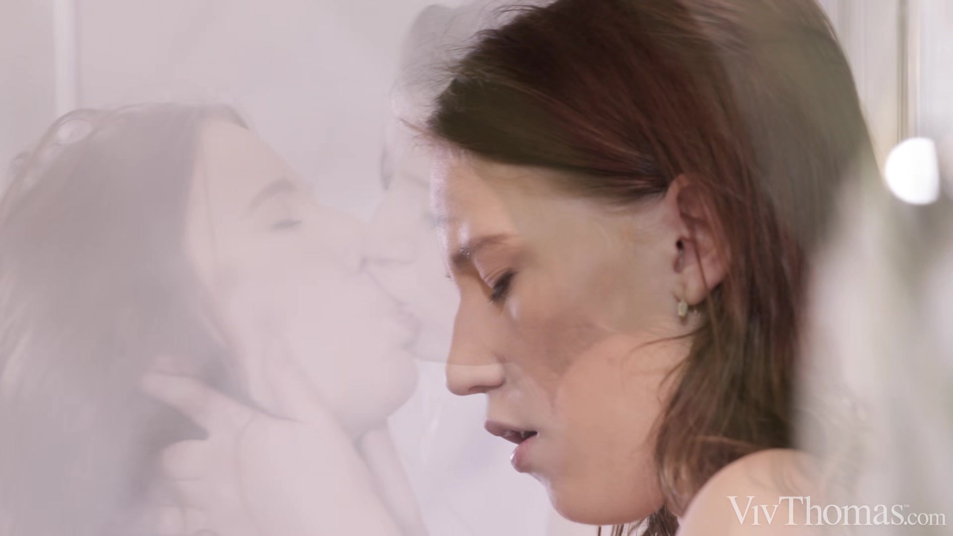 Wet Passion - Candice Demellza & Maya Sinn
