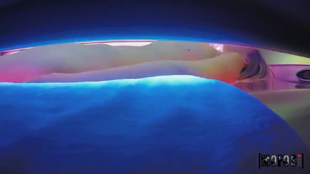 Tanning Bed Bang 1 - Josh