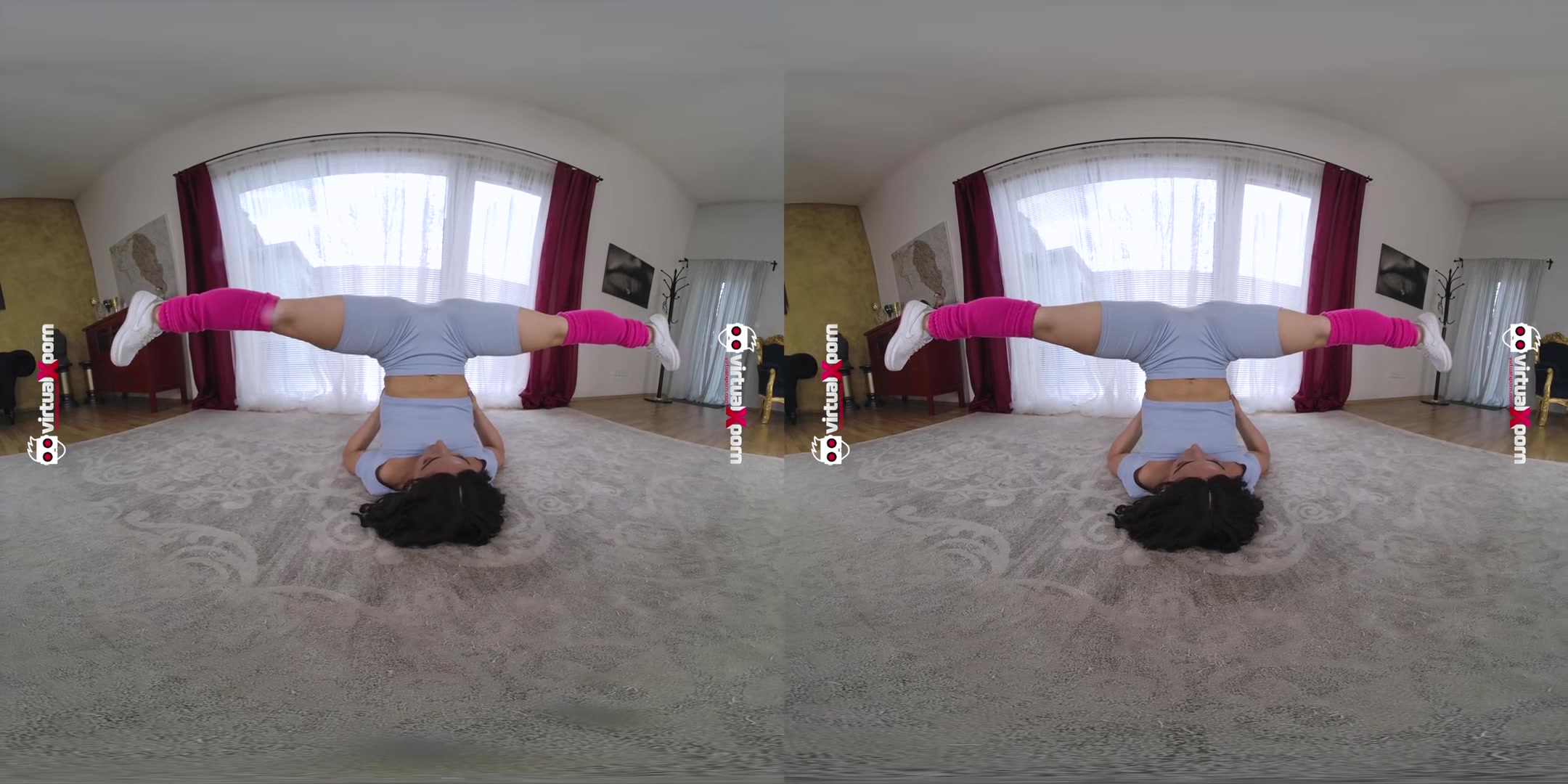 Milf Lola Danger stretching her flexi body