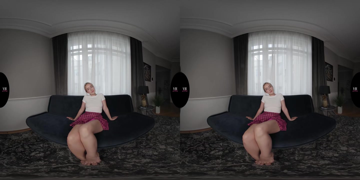 'Ann Joy' Her Intimate Masturbation - VRsolos