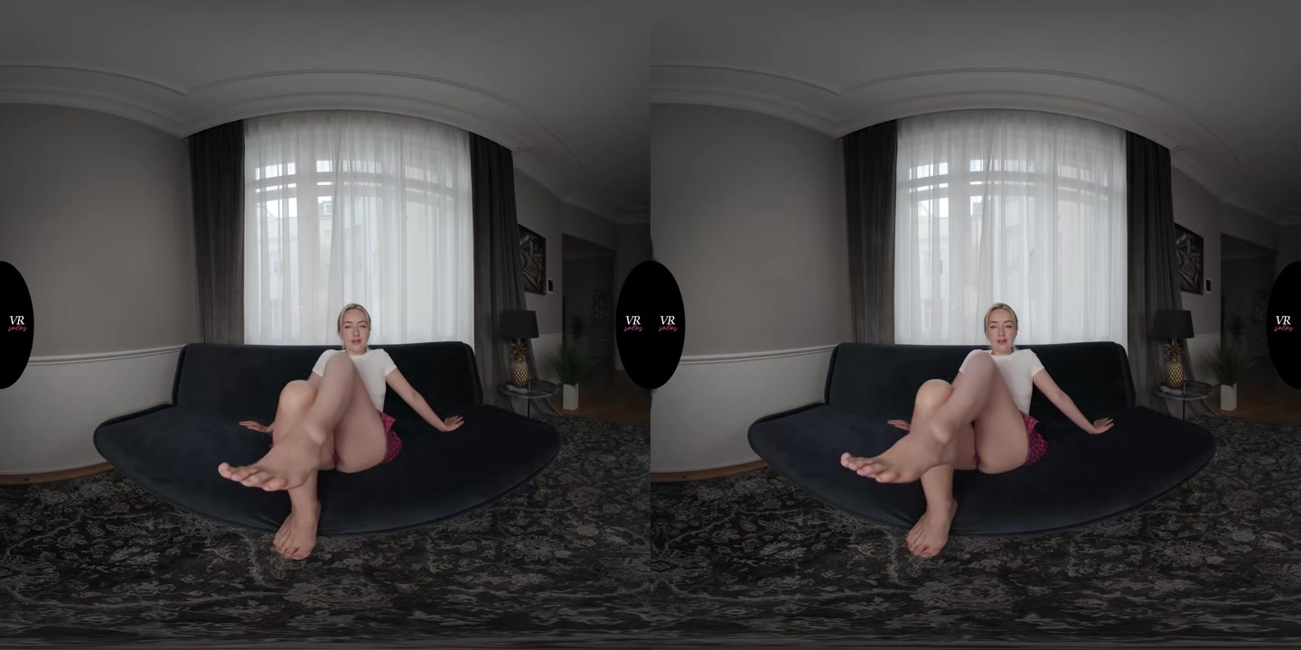'Ann Joy' Her Intimate Masturbation - VRsolos