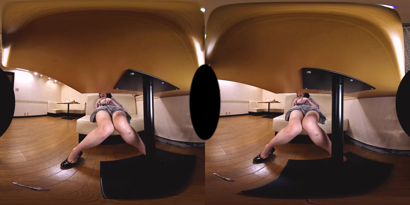 Akane Sagara in Virtual Dive: A Temptation Sweeter than Dessert - FANTASTICA