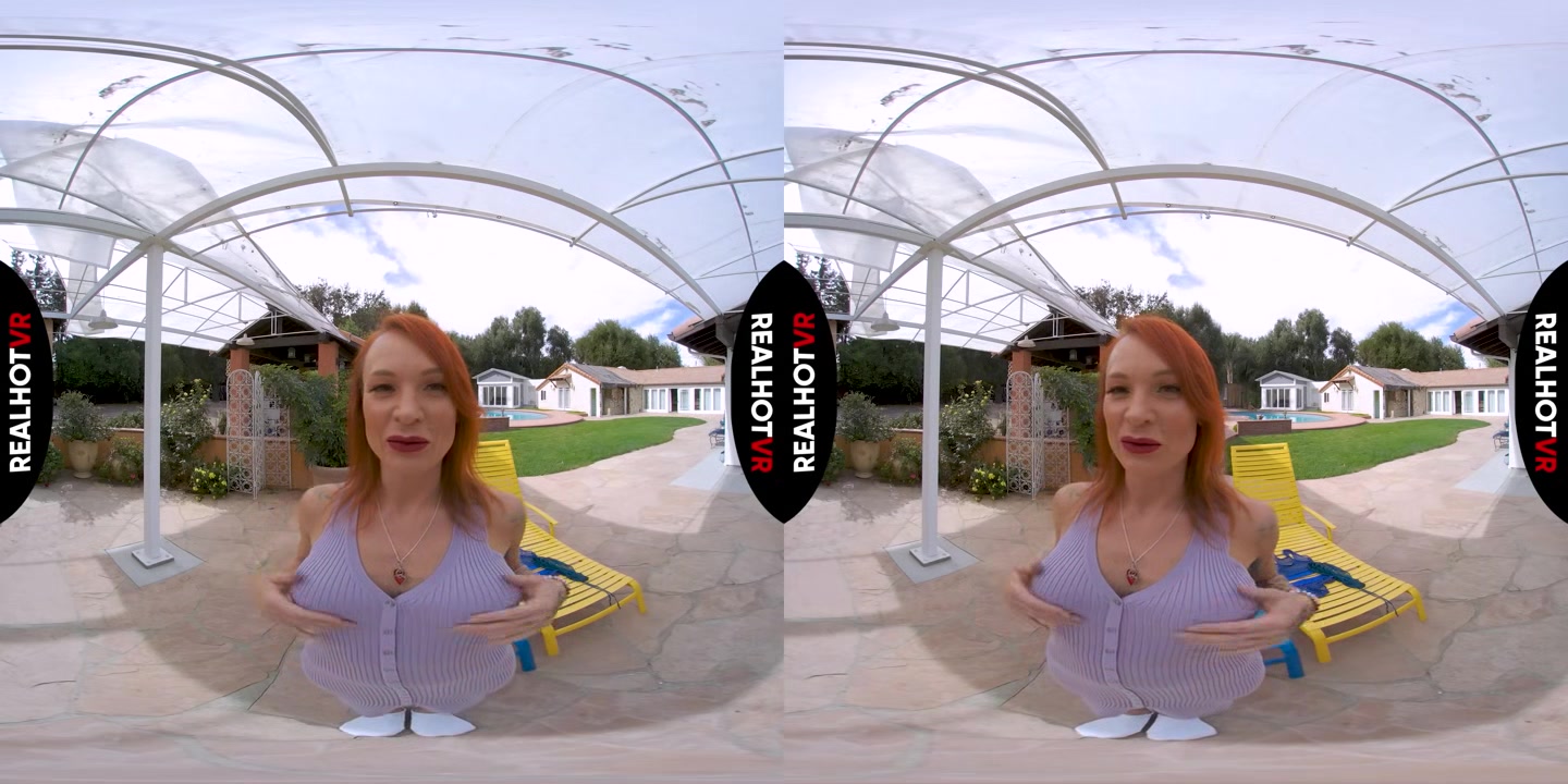 Fit Russian Stepmom With Big Tits Needs Help Picking Out A Sexy Bikini - RealHotVR