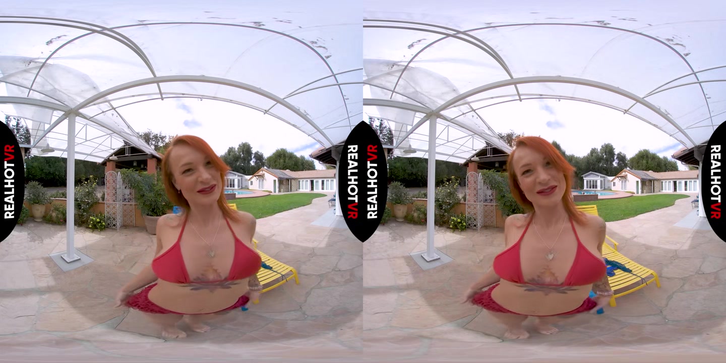 Fit Russian Stepmom With Big Tits Needs Help Picking Out A Sexy Bikini - RealHotVR