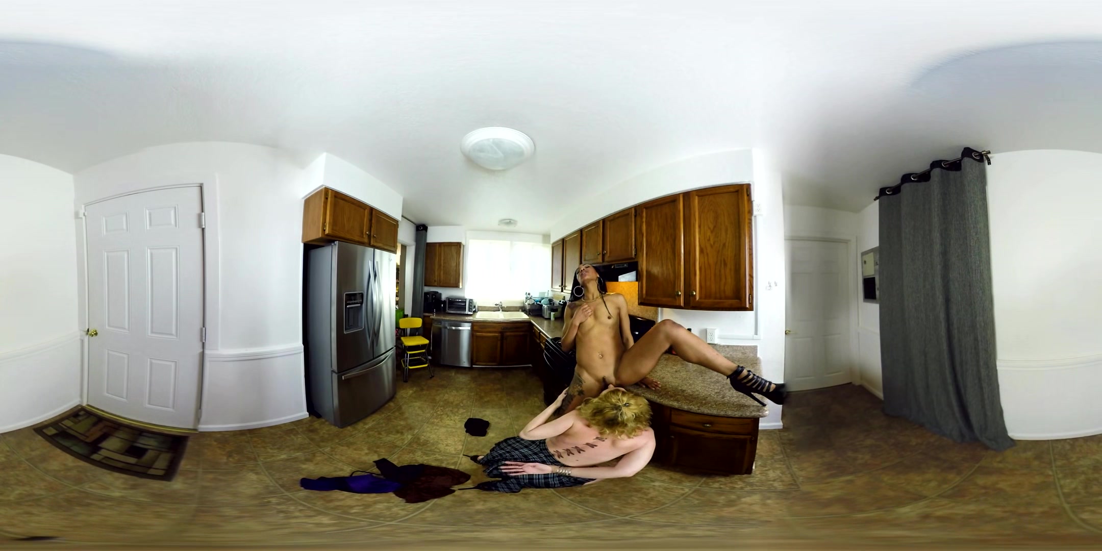 Brunch 1 - Lezvr - Vr Porn Video - Sexlikereal