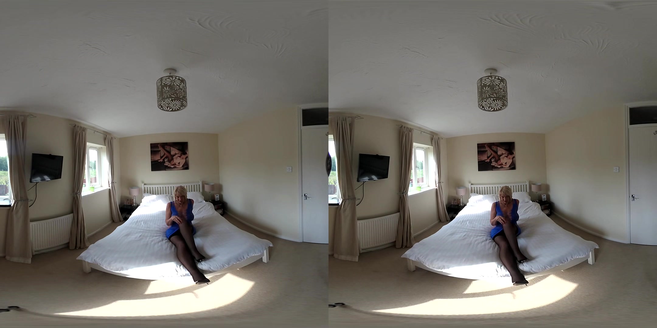 Uk Milf Amy Pleasures Herself - Big Tit Milf Solo