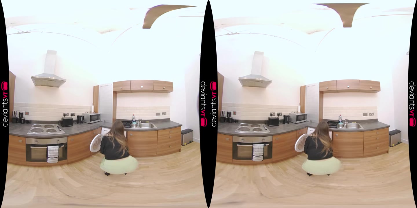 Check Me Out - DeviantsVR