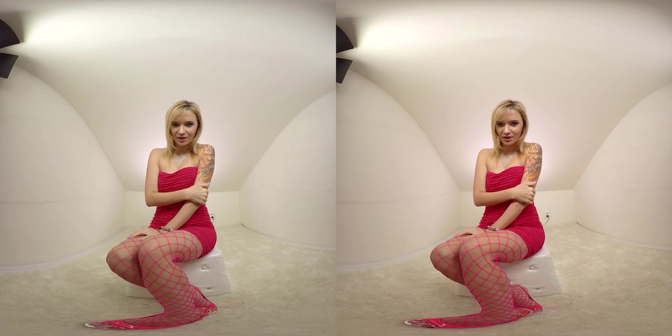 Petite Blonde Using Her Vibrator - Skinny Teen Toying