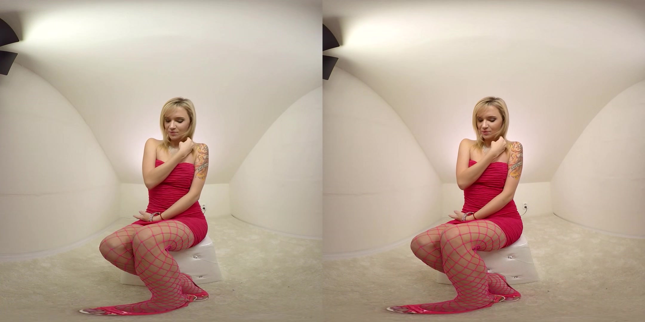 Petite Blonde Using Her Vibrator - Skinny Teen Toying