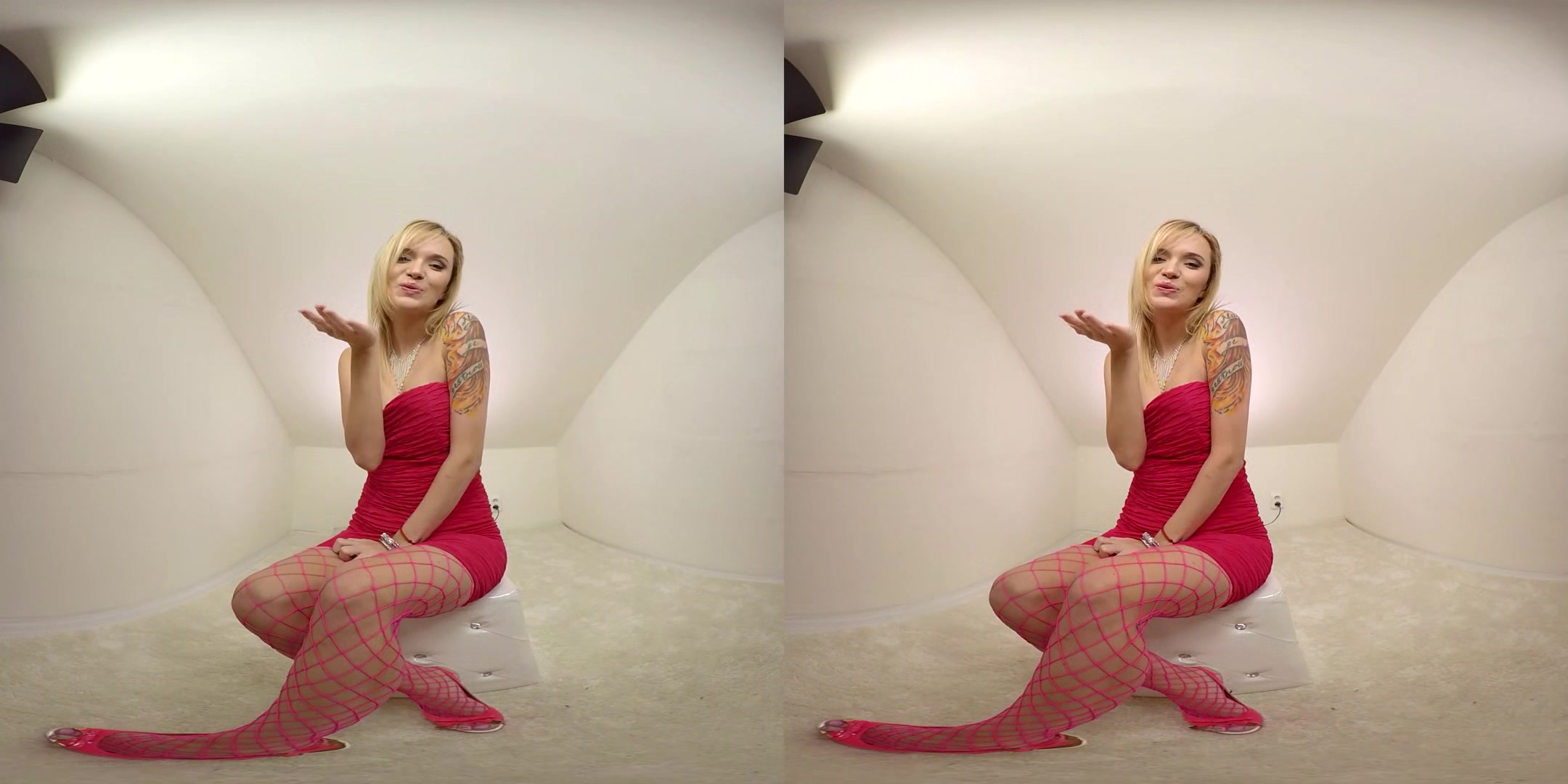 Petite Blonde Using Her Vibrator - Skinny Teen Toying