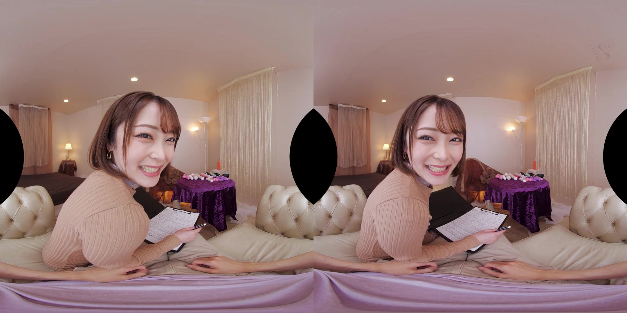 Ami Kitai - Masochistic Man Locked In Place For Four Sided Sex Sensation