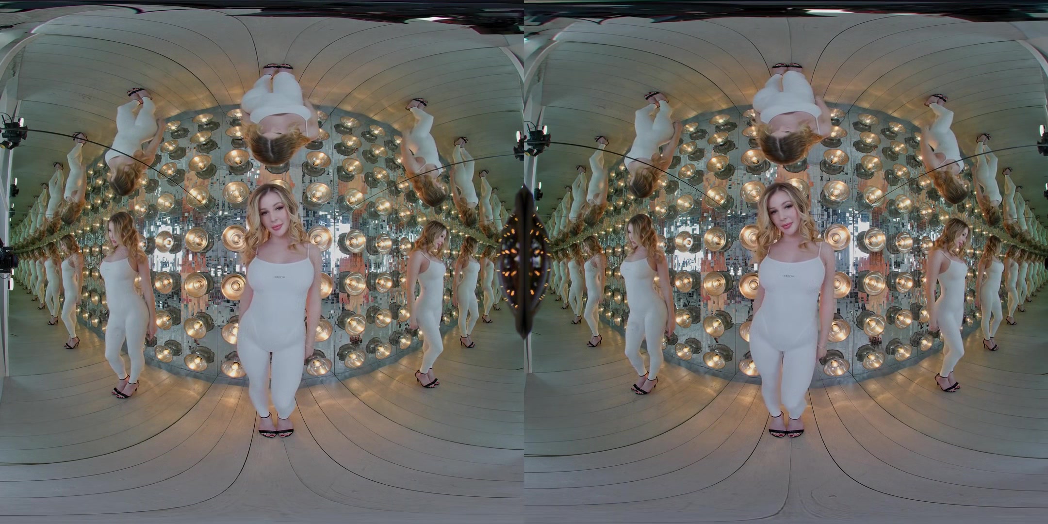 Vitruvian Girl In The Mirror Cube