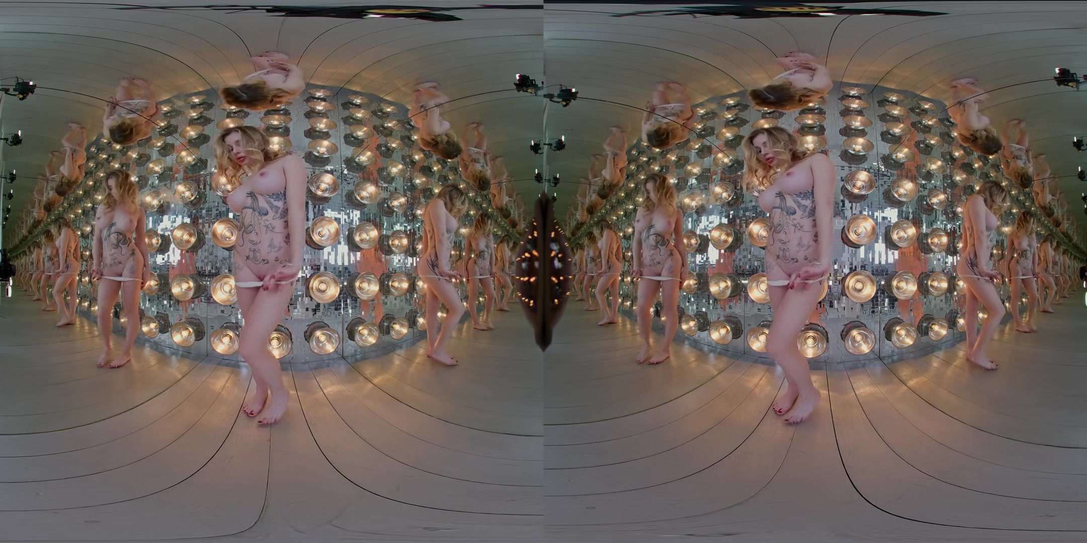 Vitruvian Girl In The Mirror Cube