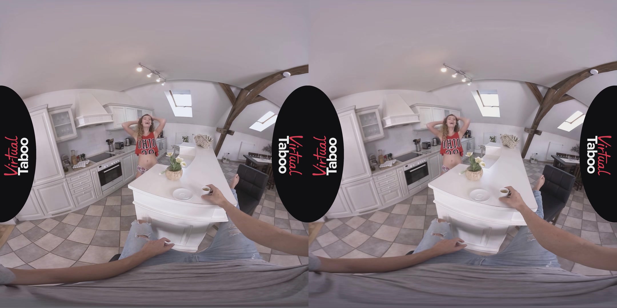 Candice Demellza VR Porn: Sister Meets My Halloween Monster - VirtualTaboo