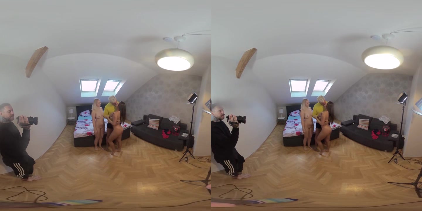 Stepdad Rimming Threesome w Submissive College Girls - PornoDanVR