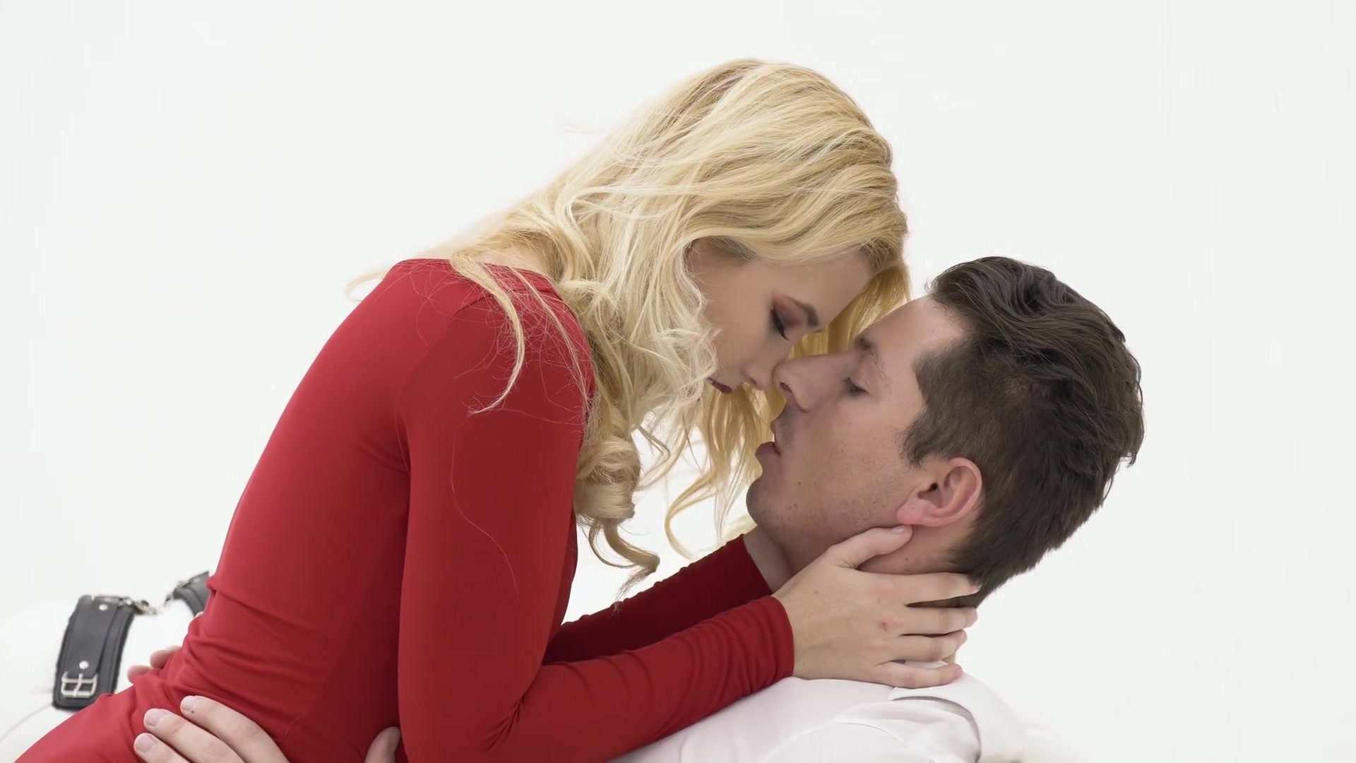 Samantha Rone Decides To Fulfil A Lucky Man's Fantasy