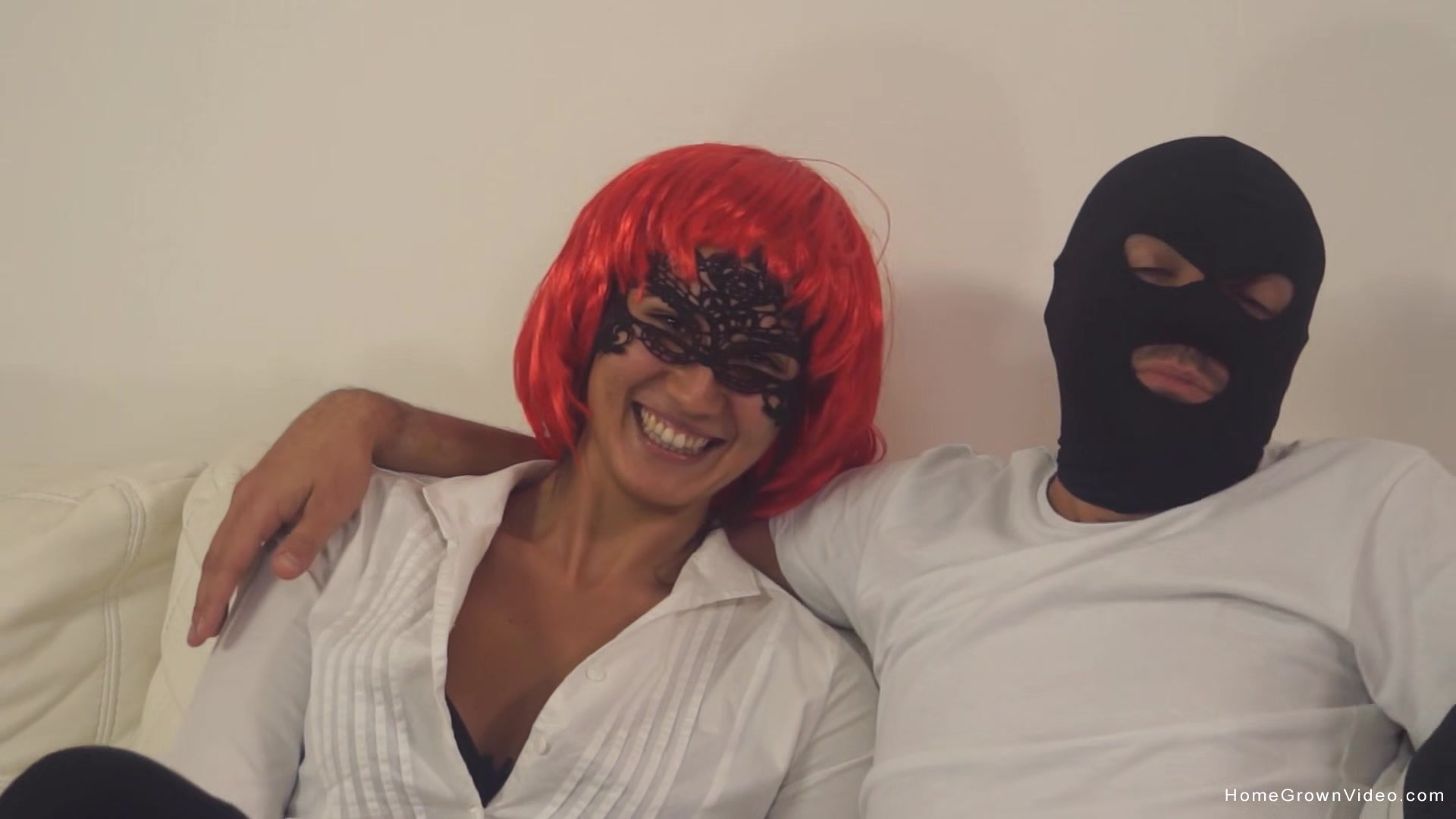 A Very Hot Anonymous Couple - Noemi Rossi & Ugo Raionier