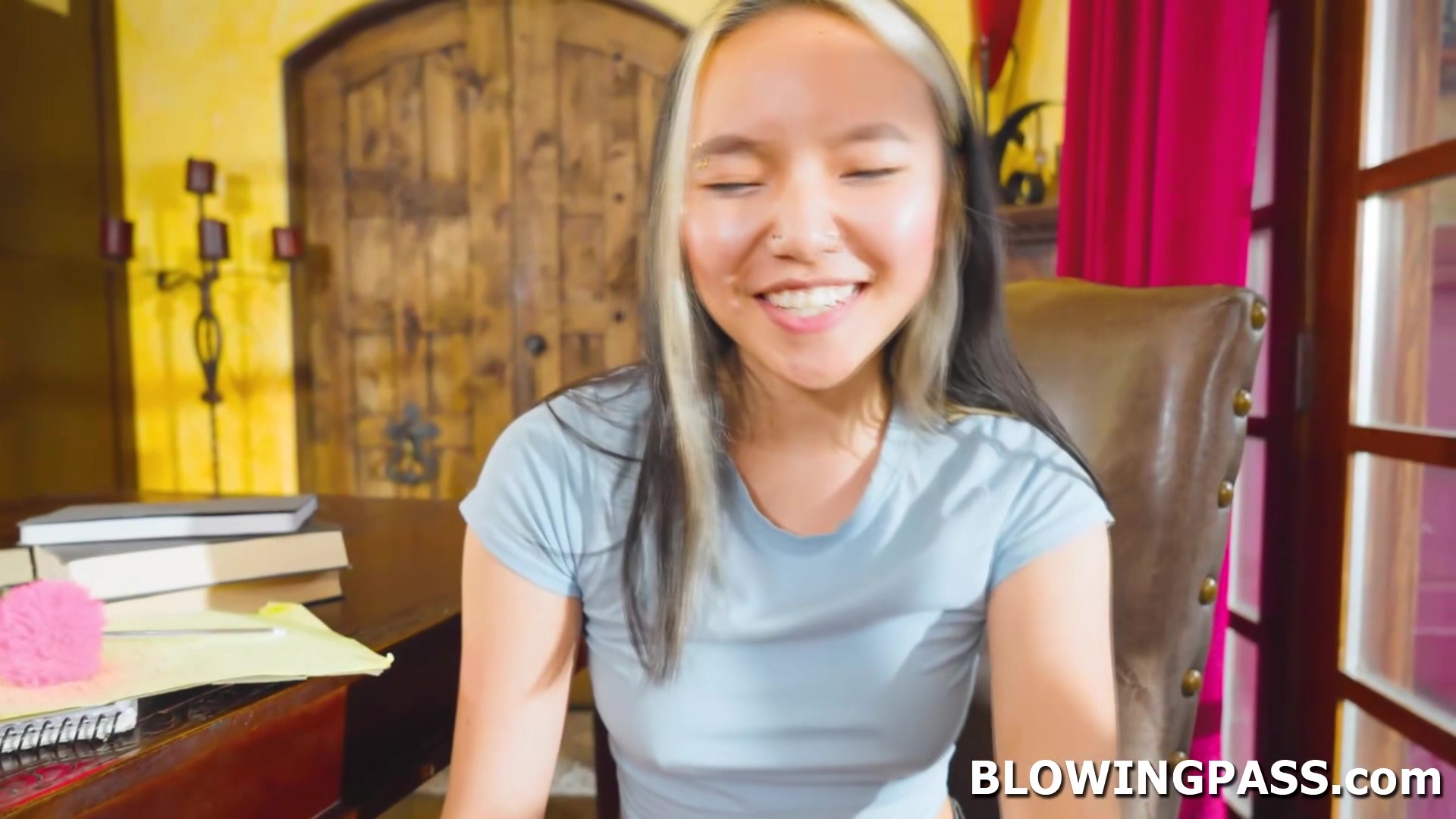 Petite asian teen babe gets bored and sucks tutors big cock