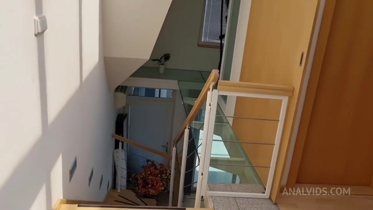 [Behind The Scenes/2nd Cam Angle] Eveline Dellai, Jennifer Mendez