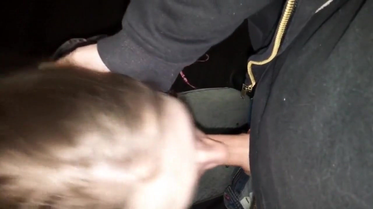 Brandi Eve Sucking Cock In Hotel Stairwell!!