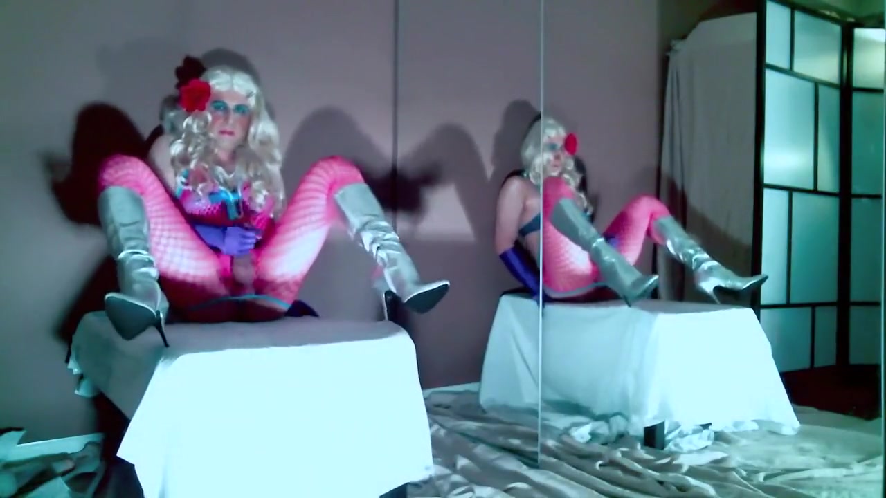 Pink Fishnet Silver BooTS