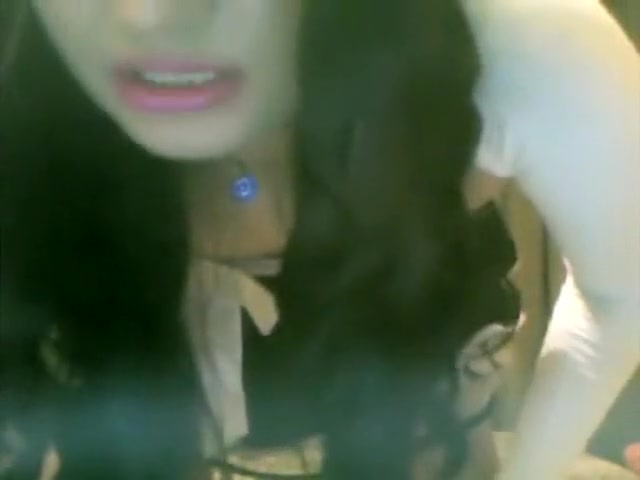 Lesbian Turkish Shemales Playing With Themselves On Webcam